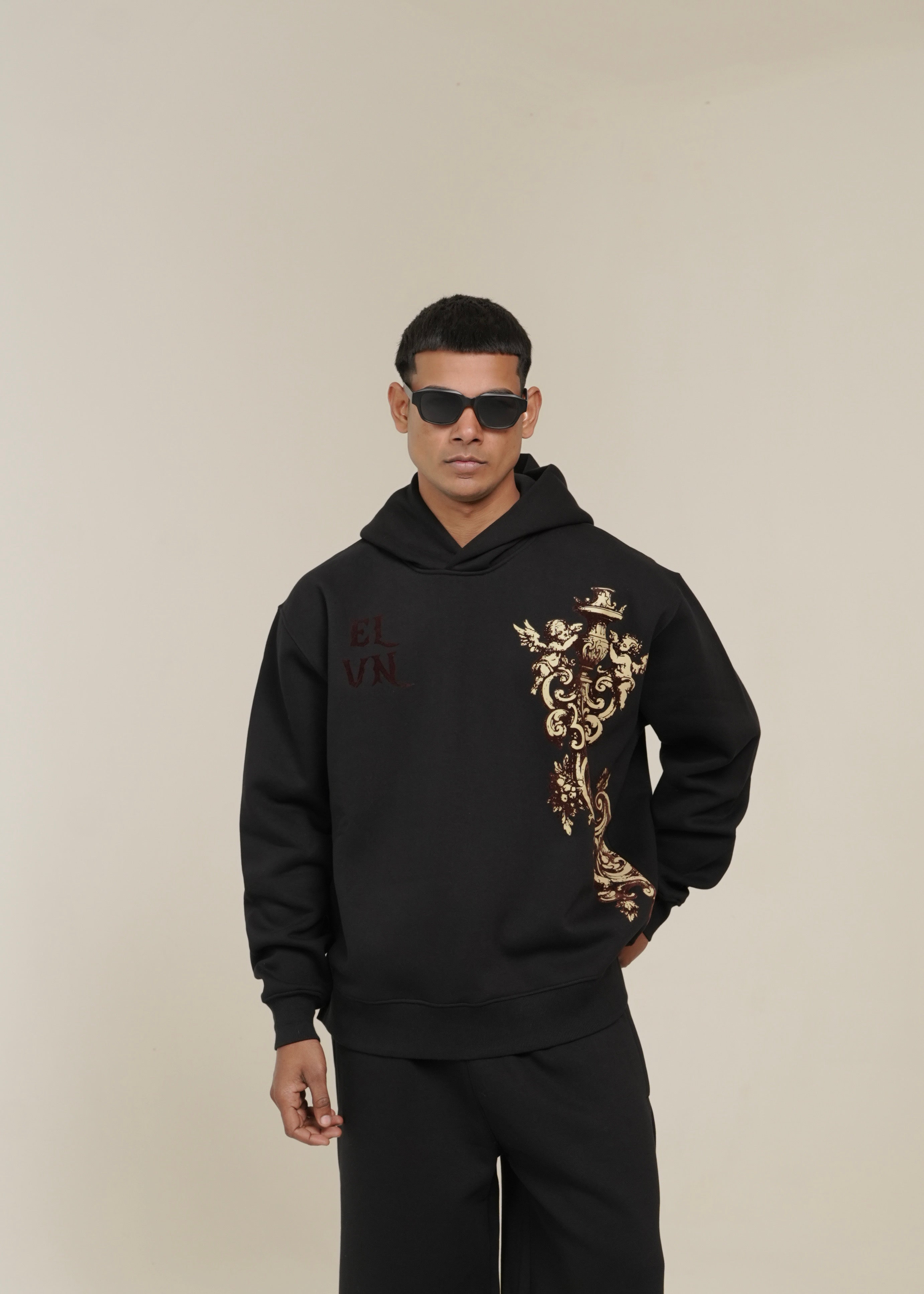 ‘CARVED ELEGANCE’ CROPPED HOODIE | BLACK