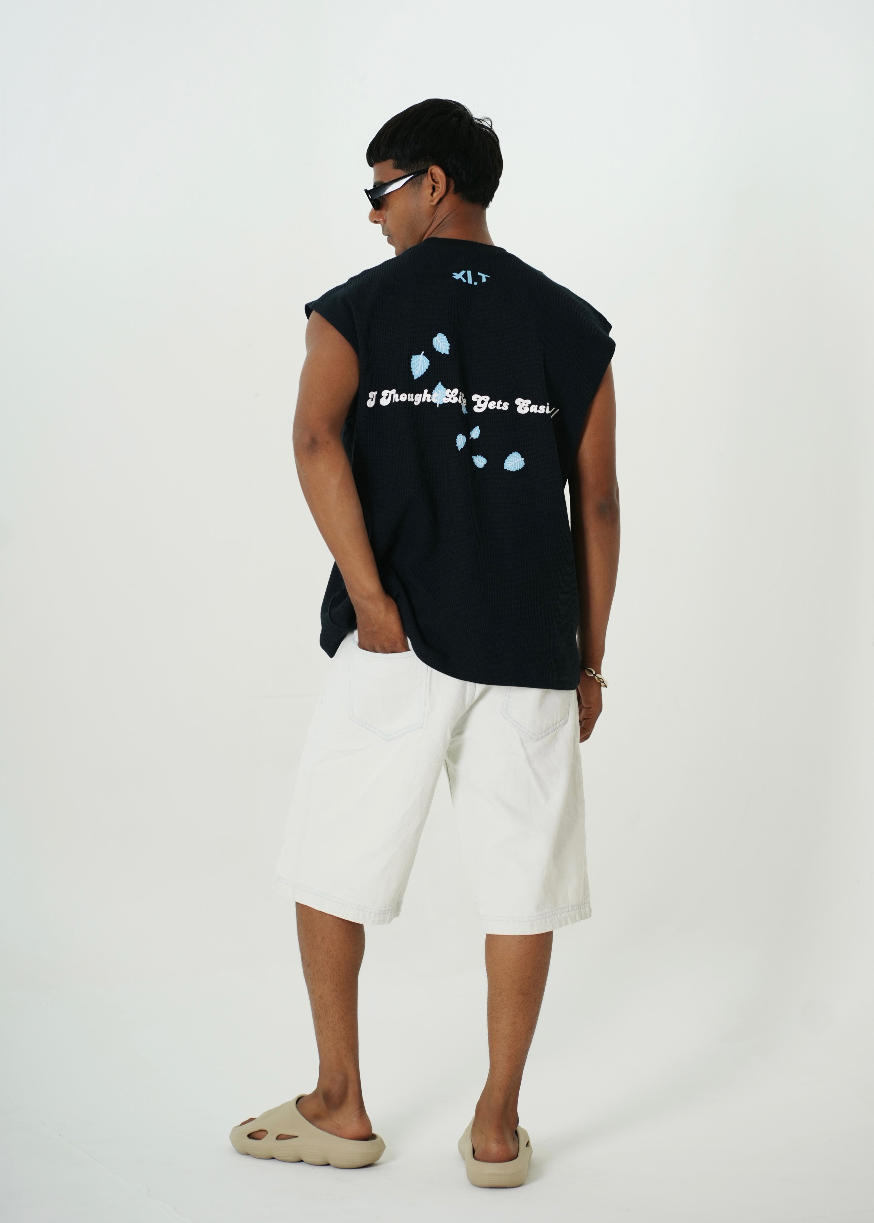 ‘EASE IN DEPTH’ WAFFLE TANK TOP | NAVY BLUE