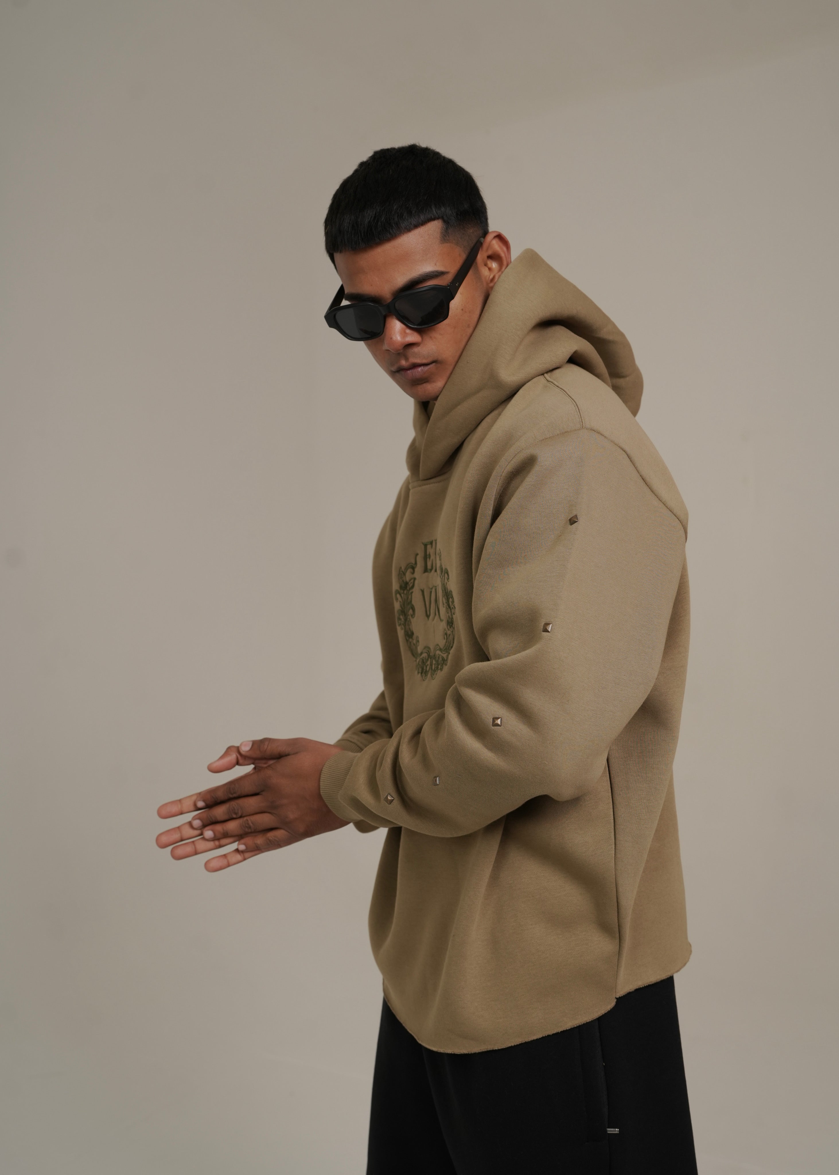 ‘FALLEN GRACE’ CROPPED HOODIE | SAGE GREEN