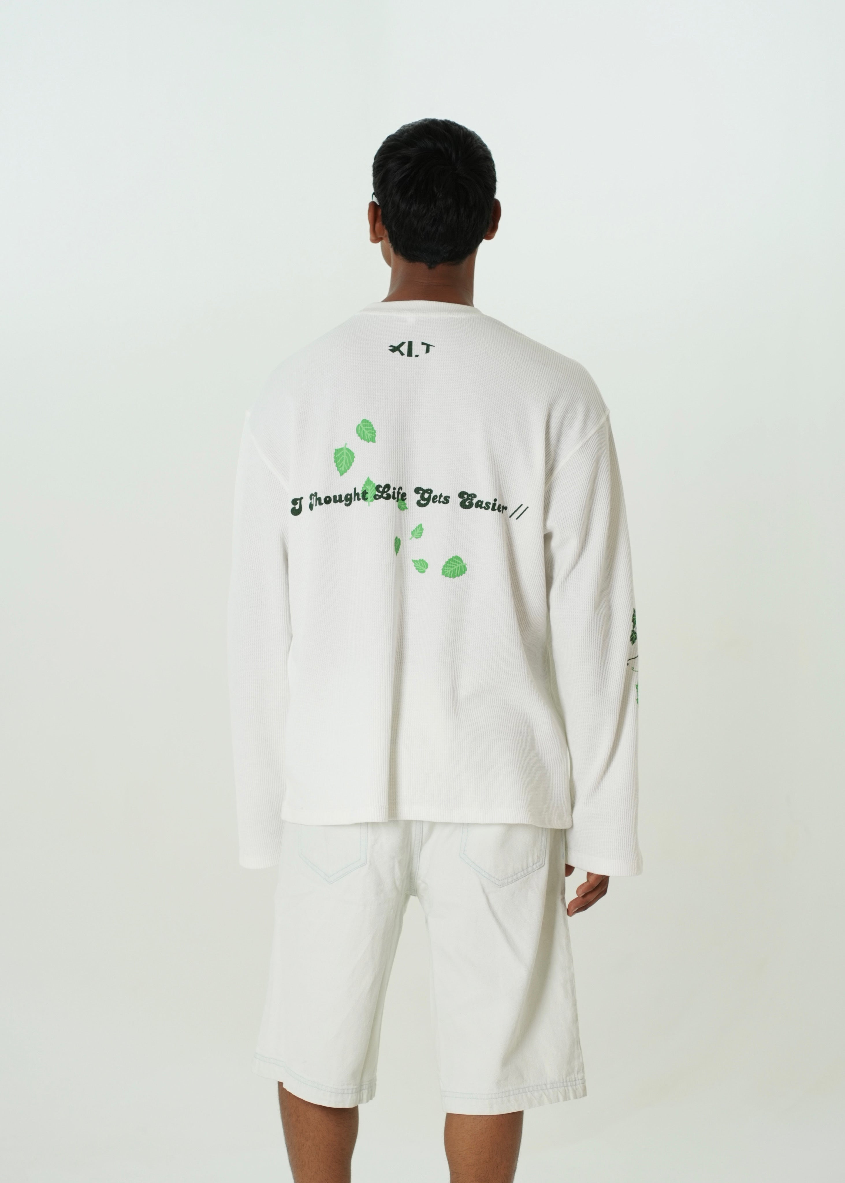 ‘EASE IN DEPTH’ FULL SLEEVE WAFFLE TEE | OFF WHITE